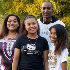 Meet your Posher, Regina